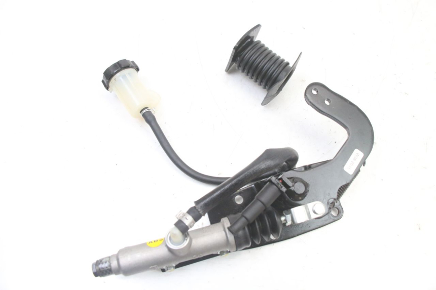 photo de BRAKE PEDAL PIAGGIO MP3 500 (2014 - 2016)