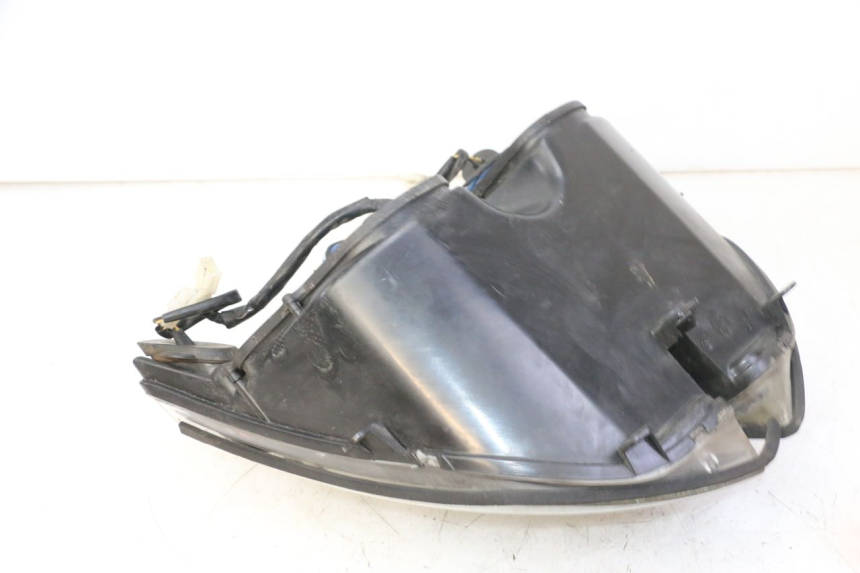 photo de FRONT HEADLIGHT QUADRO 4 4D 350 (2015 - 2018)
