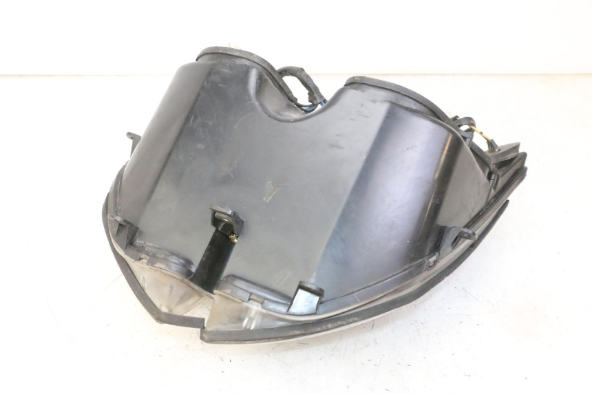photo de FRONT HEADLIGHT QUADRO 4 4D 350 (2015 - 2018)