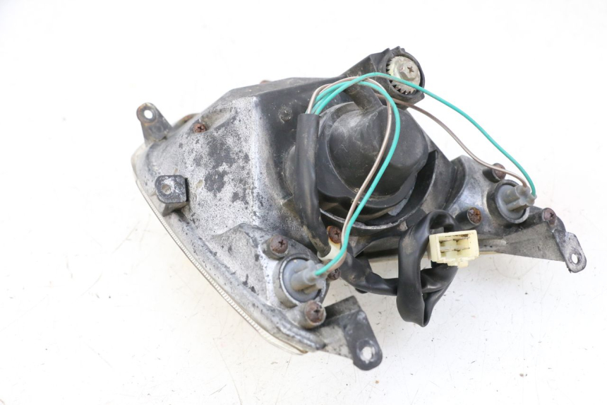 photo de HEADLIGHT KYMCO AGILITY CITY 4T 50 (2008 - 2016) - Zoom on usage condition