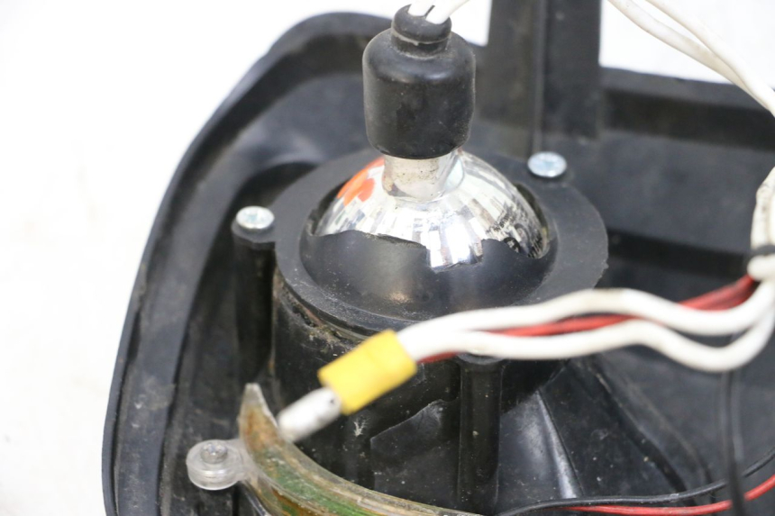 photo de FRONT HEADLIGHT MBK BOOSTER SPIRIT 50 (2004 - 2017) - Fixing points details