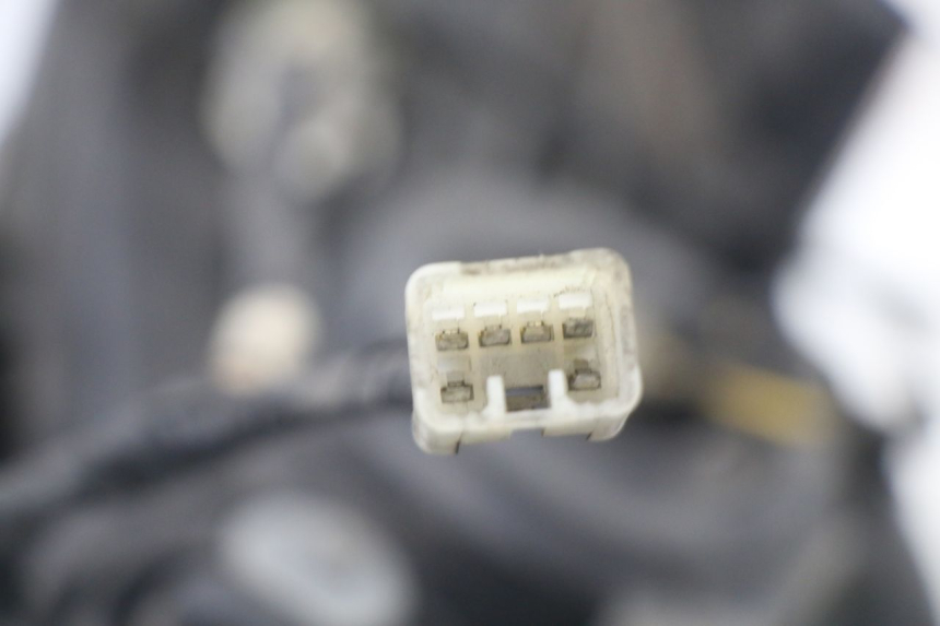photo de HEADLIGHT SUZUKI BURGMAN 125 (2015 - 2017)