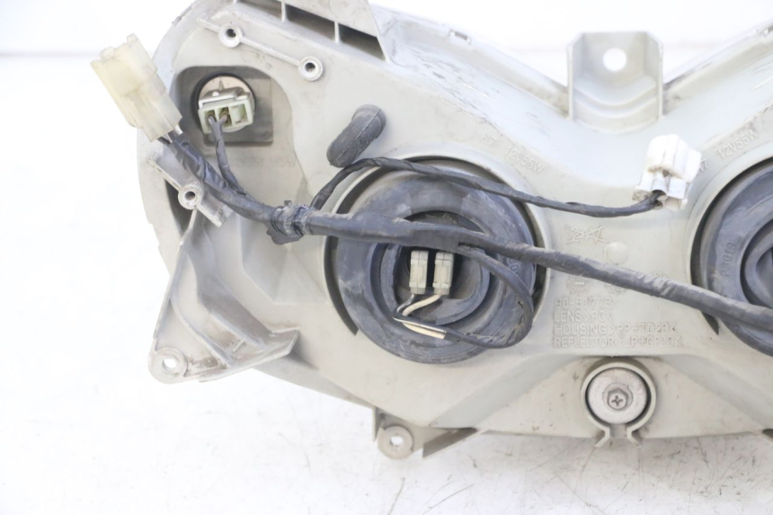photo de FRONT HEADLIGHT SUZUKI BURGMAN 125 (2007 - 2014)