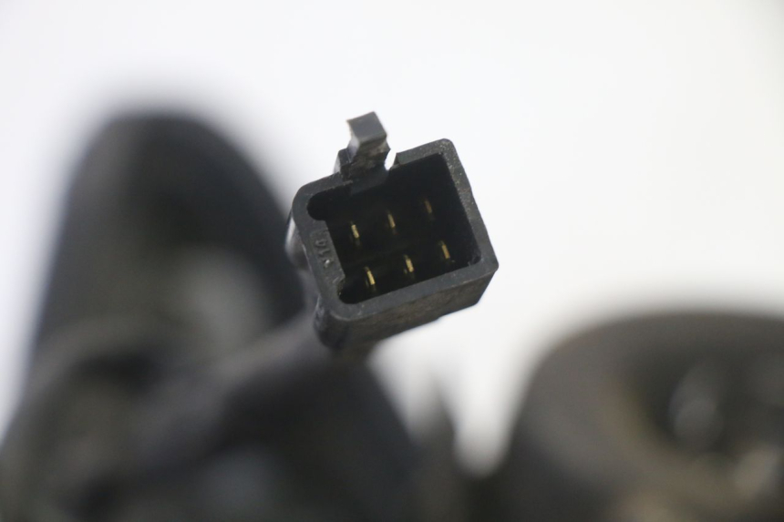 photo de HEADLIGHT HONDA CBF 125 (2009 - 2015) - Markings and original references