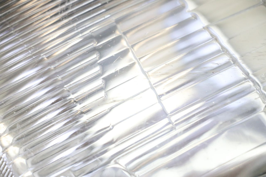 photo de HEADLIGHT HONDA CBR F SC25 1000 (1989 - 1992)