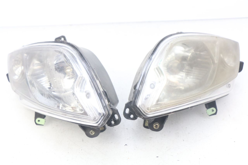 photo de FRONT HEADLIGHT PEUGEOT CITYSTAR 50 (2013 - 2017)