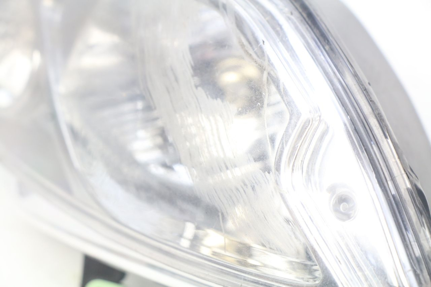 photo de FRONT HEADLIGHT PEUGEOT CITYSTAR 50 (2013 - 2017)