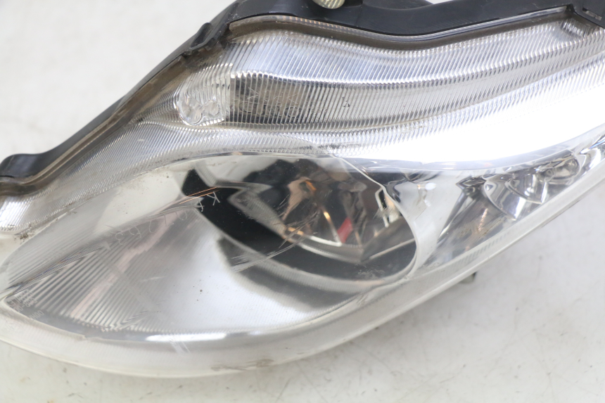 photo de RIGHT FRONT HEADLIGHT HONDA FJS SILVERWING SILVER WING 400 (2009 - 2016)
