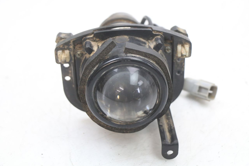 photo de RIGHT HEADLIGHT HYTRACK HY S 4X4 410 (2013 - 2016)