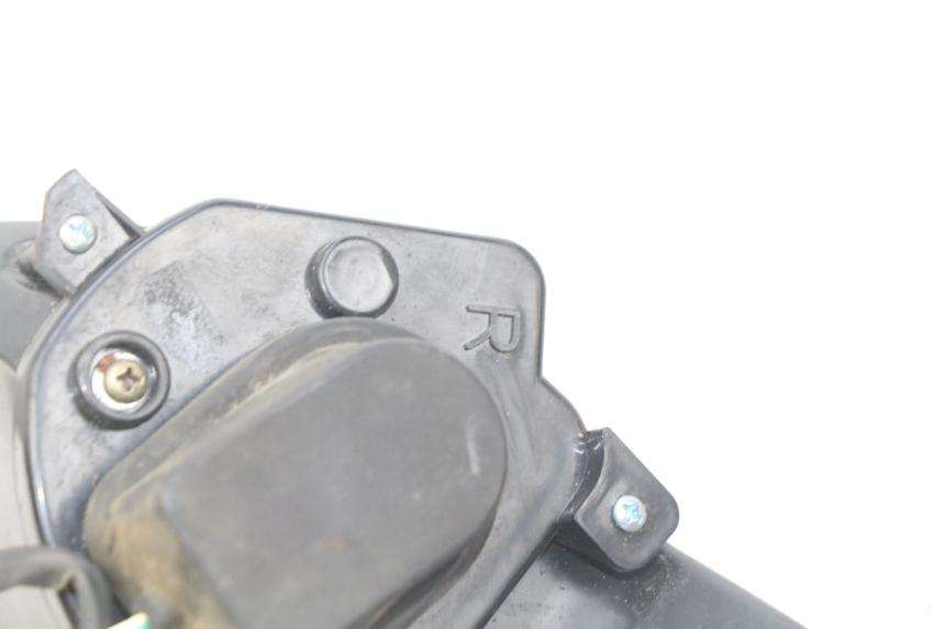 photo de RIGHT FRONT HEADLIGHT EUROCKA MATADOR 4T 50 (2010 - 2016)
