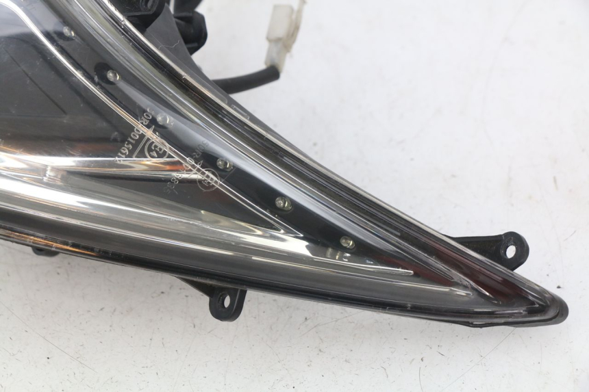 photo de RIGHT FRONT HEADLIGHT EUROCKA MATADOR 4T 50 (2010 - 2016)
