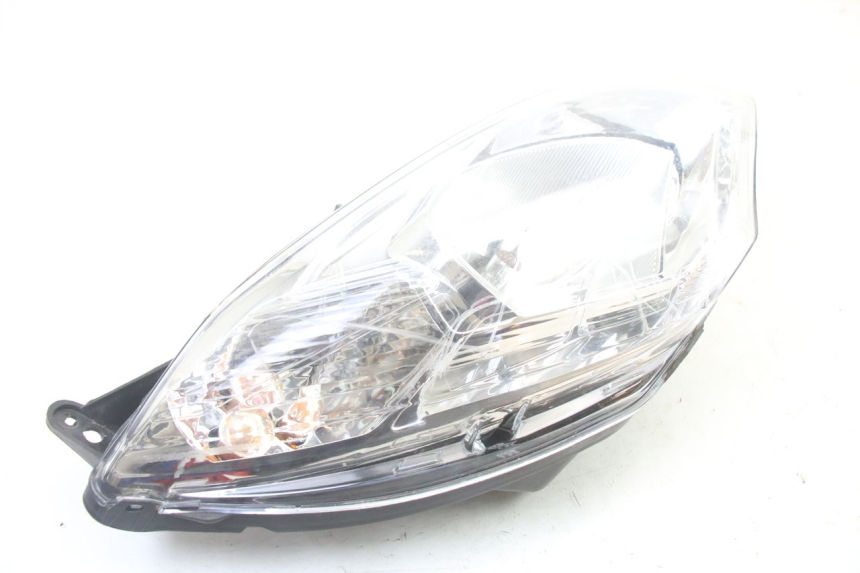 photo de RIGHT HEADLIGHT PEUGEOT SATELIS 125 (2013 - 2018)