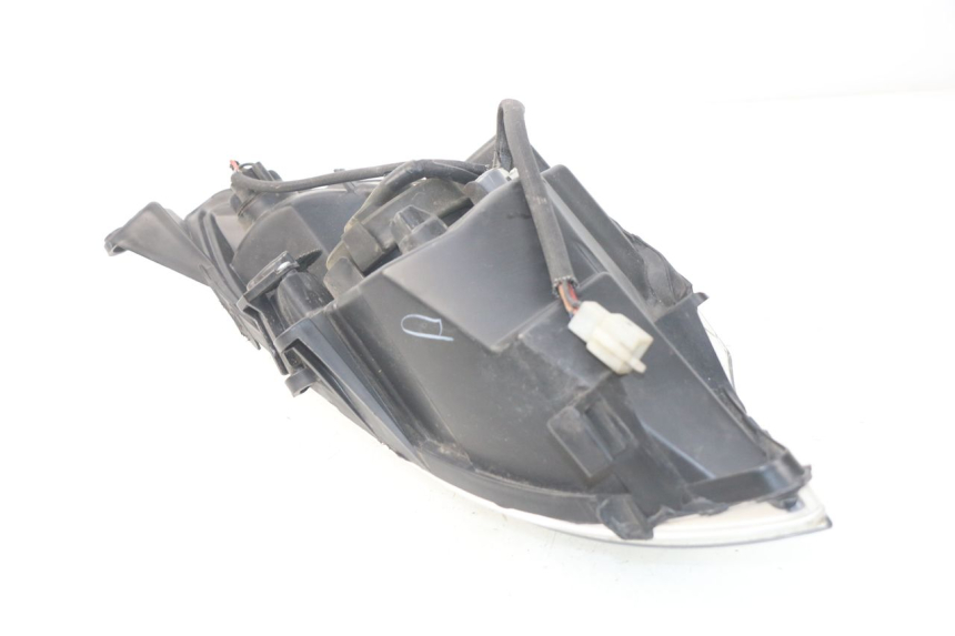photo de RIGHT HEADLIGHT PEUGEOT SATELIS 300 (2012 - 2015)