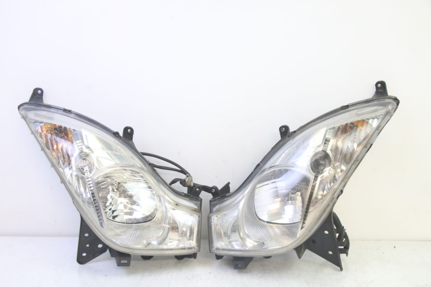 photo de FRONT HEADLIGHT HONDA FES S-WING SWING ABS 125 (2007 - 2015)
