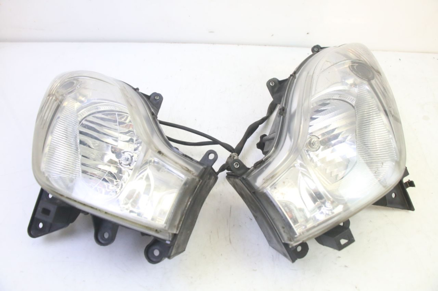 photo de FRONT HEADLIGHT HONDA FES S-WING SWING ABS 125 (2007 - 2015)