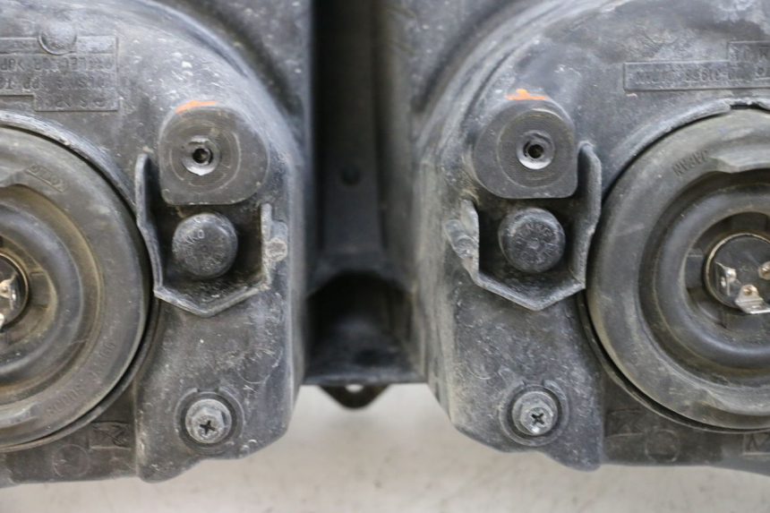 photo de FRONT HEADLIGHT YAMAHA FJR ABS 1300 (2006 - 2012) - Component zoom