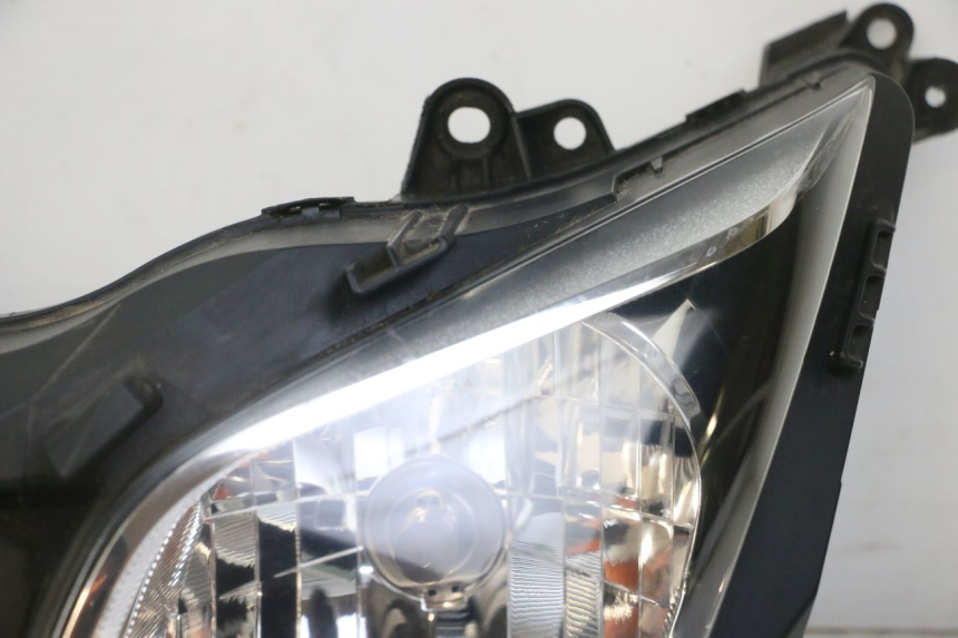 photo de HEADLIGHT HONDA FORZA ABS 300 (2013 - 2019)