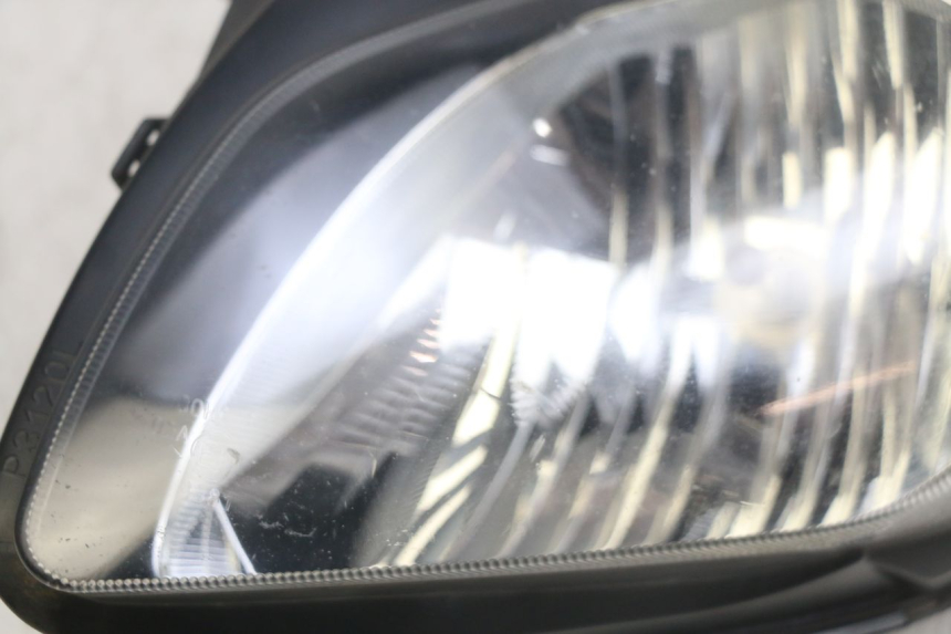 photo de LEFT FRONT HEADLIGHT SUZUKI BURGMAN 650 (2002 - 2004)
