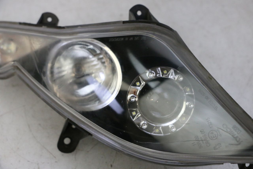 photo de LEFT FRONT HEADLIGHT KYMCO DINK STREET 125 (2009 - 2014)