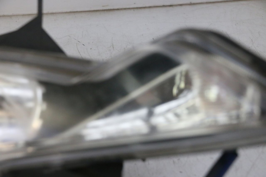 photo de LEFT FRONT HEADLIGHT KYMCO DINK STREET 125 (2009 - 2014)