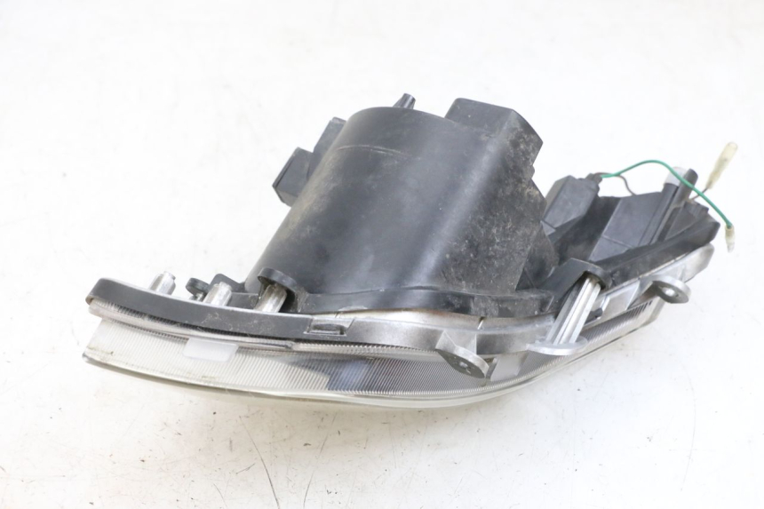 photo de LEFT HEADLIGHT SYM GTS EVO 125 (2009 - 2013) - Product overview