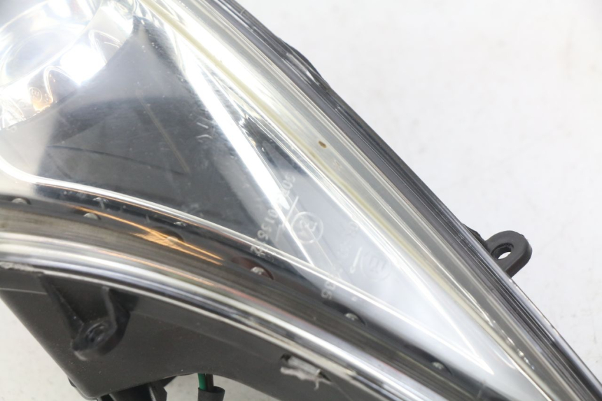 photo de LEFT FRONT HEADLIGHT EUROCKA MATADOR 4T 50 (2010 - 2016)