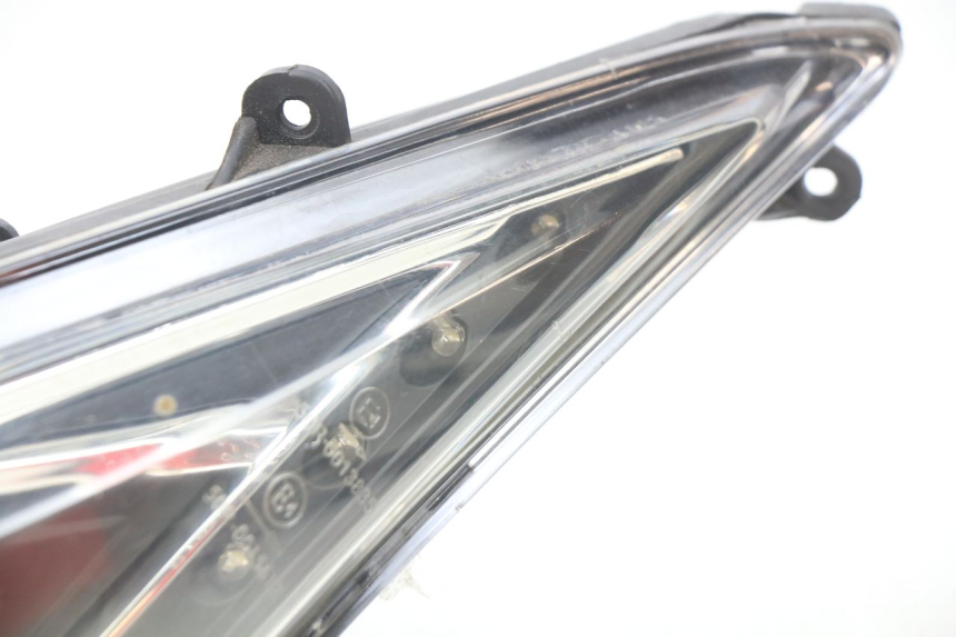 photo de LEFT FRONT HEADLIGHT EUROCKA MATADOR 4T 50 (2010 - 2016)