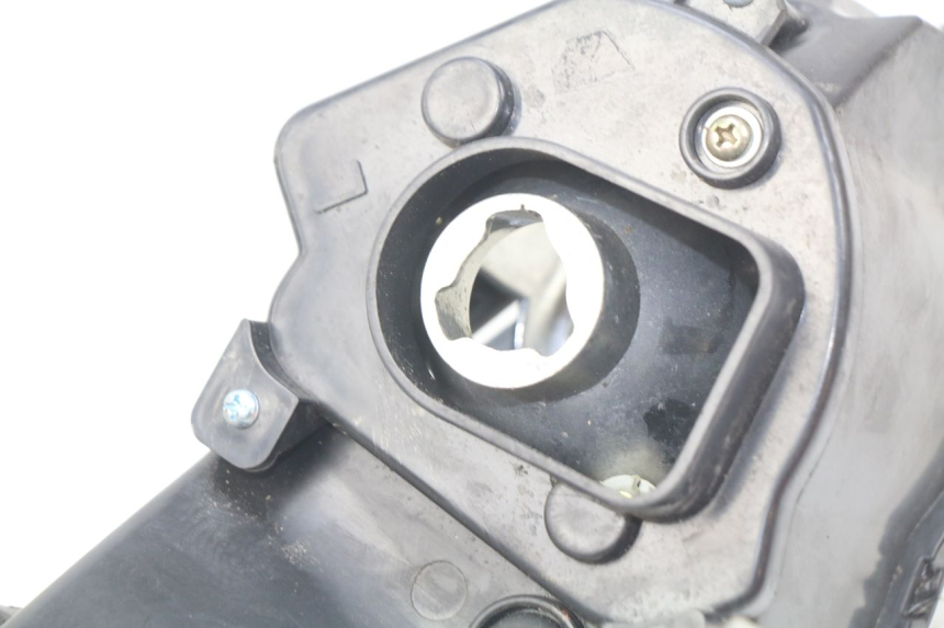 photo de LEFT FRONT HEADLIGHT EUROCKA MATADOR 4T 50 (2010 - 2016)