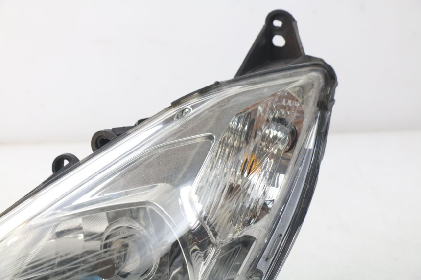 photo de LEFT HEADLIGHT PEUGEOT SATELIS 300 (2012 - 2015)