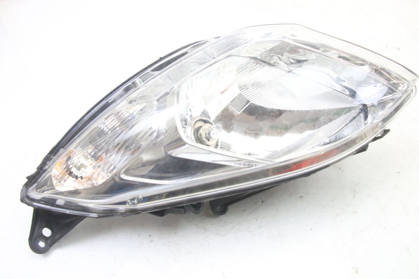 photo de LEFT HEADLIGHT PEUGEOT SATELIS 125 (2013 - 2018)