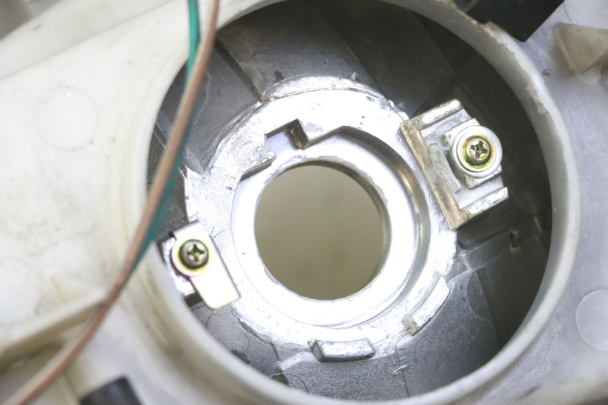 photo de HEADLIGHT KYMCO GRAND DINK 125 (2002 - 2007) - Checked used part