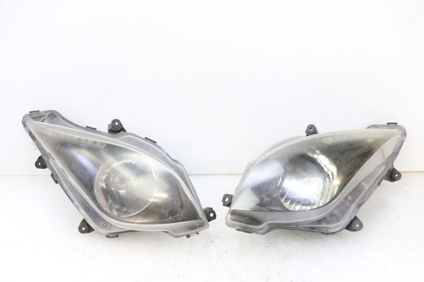 photo de HEADLIGHT JM MOTORS GTS 125 (2015 - 2019) - Main view