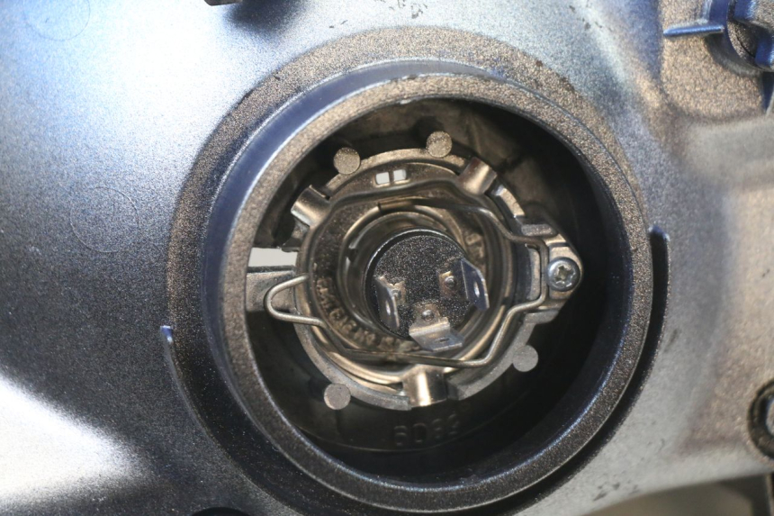 photo de FRONT HEADLIGHT KAWASAKI ZR7 ZR-7 S 750 (1999 - 2004)
