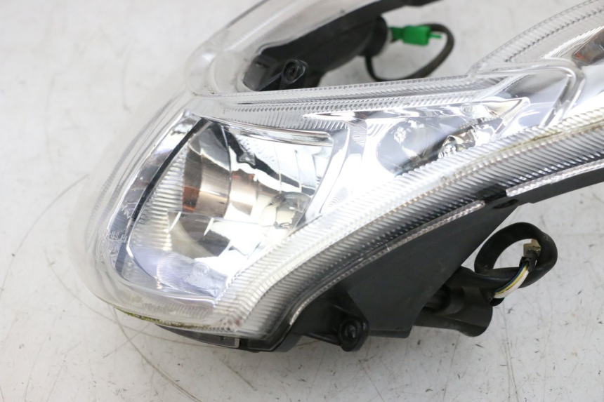 photo de FRONT HEADLIGHT PEUGEOT KISBEE 2T 50 (2010 - 2017) - Supplementary product photo