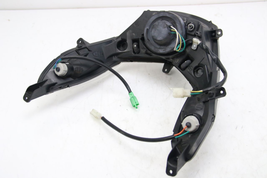 photo de FRONT HEADLIGHT PEUGEOT KISBEE 4T 50 (2018 - 2022)