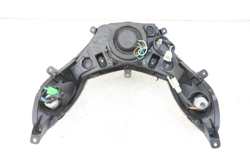 photo de FRONT HEADLIGHT PEUGEOT KISBEE 4T 50 (2018 - 2022)