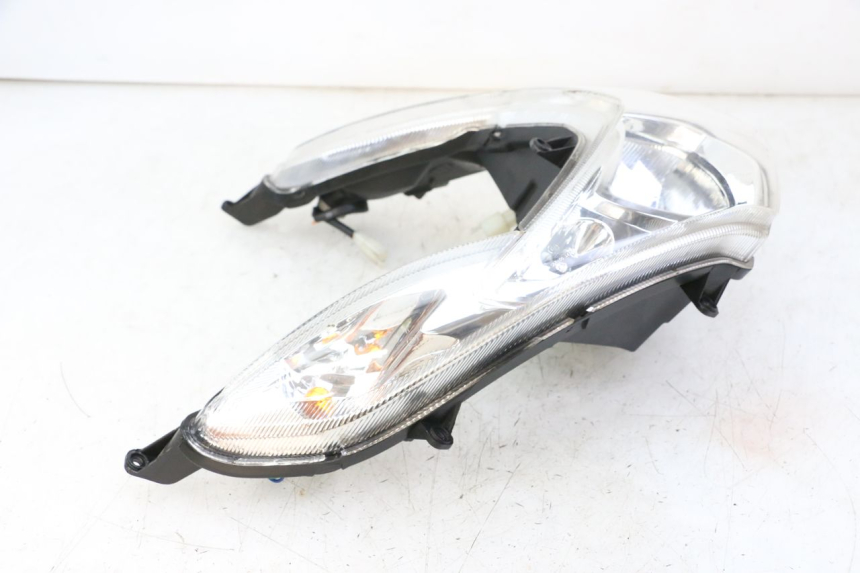 photo de FRONT HEADLIGHT PEUGEOT KISBEE 4T 50 (2018 - 2022)
