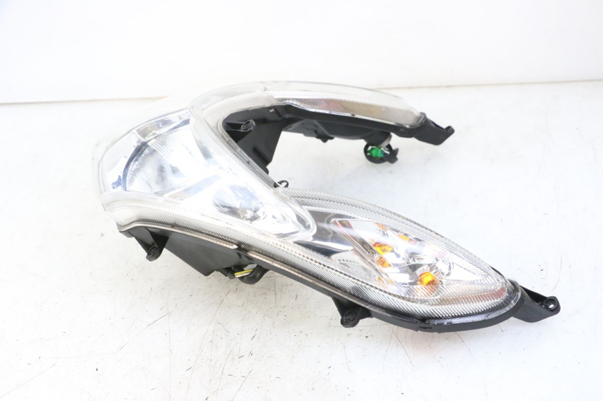 photo de FRONT HEADLIGHT PEUGEOT KISBEE 4T 50 (2018 - 2022)