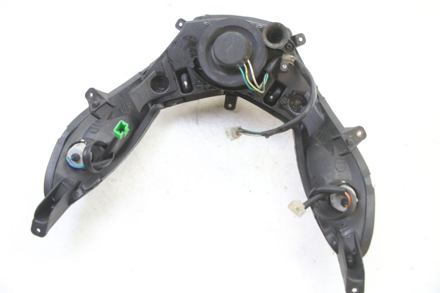 photo de FRONT HEADLIGHT PEUGEOT KISBEE 4T 50 (2018 - 2022)