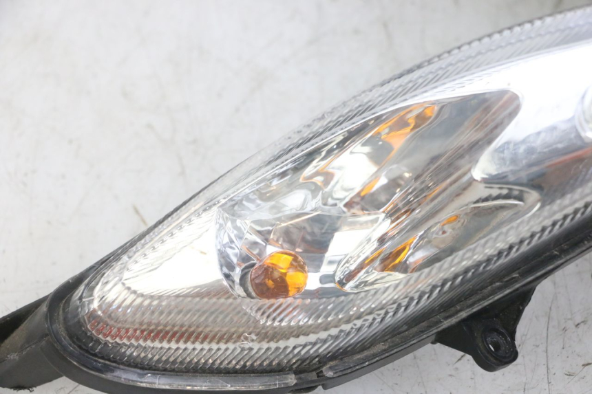 photo de FRONT HEADLIGHT PEUGEOT KISBEE 4T 50 (2018 - 2022)