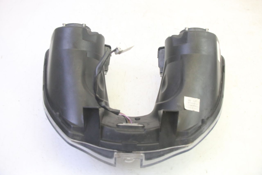 photo de HEADLIGHT PIAGGIO MP3 HPE 350 (2018 - 2020) - Technical close-up