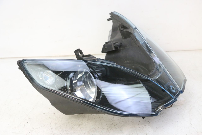 photo de HEADLIGHT PIAGGIO MP3 RL 250 (2007 - 2010)