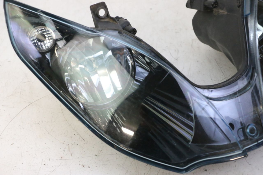 photo de HEADLIGHT PIAGGIO MP3 500 (2011 - 2015)