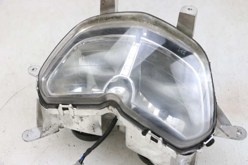 photo de HEADLIGHT PIAGGIO NEW TYPHOON 50 (2018 - 2021) - Component detail