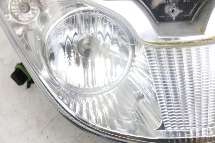 photo de FRONT HEADLIGHT PIAGGIO X8 125 (2004 - 2007)