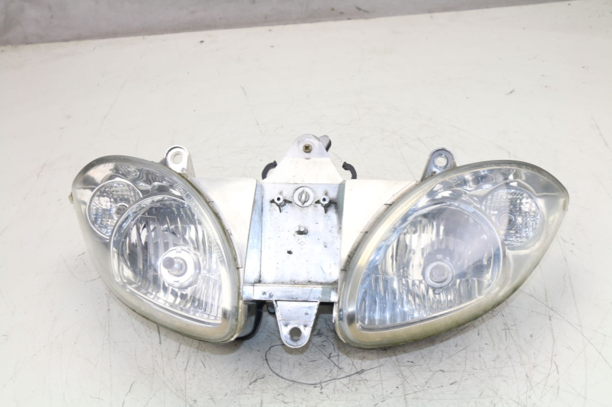 photo de HEADLIGHT PIAGGIO X9 125 (2000 - 2003)