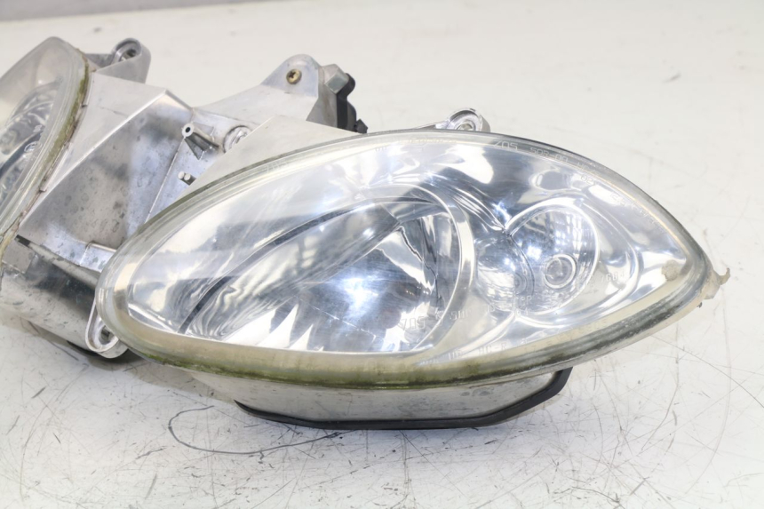 photo de HEADLIGHT PIAGGIO X9 125 (2000 - 2003)