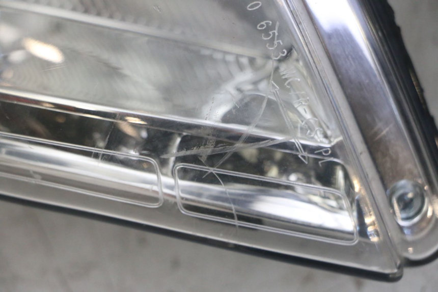 photo de HEADLIGHT PEUGEOT SATELIS 125 (2013 - 2018)