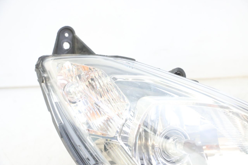photo de HEADLIGHT PEUGEOT SATELIS 125 (2013 - 2018)