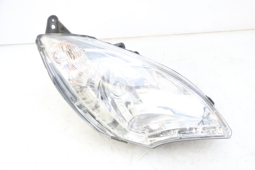 photo de HEADLIGHT PEUGEOT SATELIS 125 (2013 - 2018)